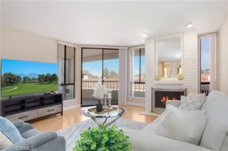 Photo #3: OC23059035 Listing 