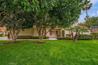 Photo #1: OC23059383 Listing