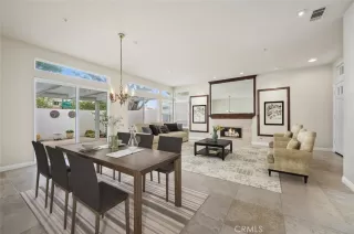 Photo #2: OC23059383 Listing