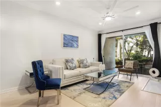 Photo #1: OC23059595 Listing 