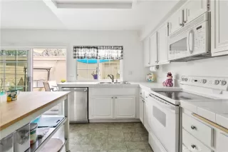 Photo #5: OC23059931 Listing 