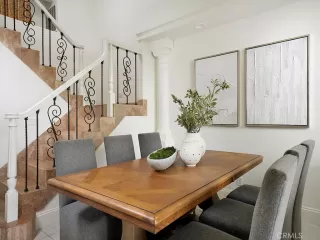 Photo #6: OC23059956 Listing