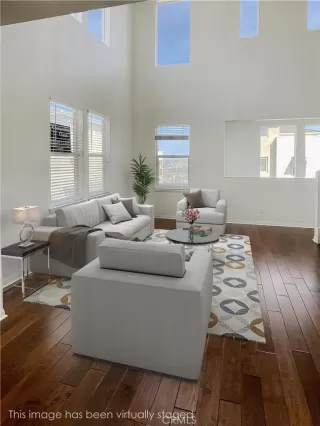 Photo #1: OC23059957 Listing