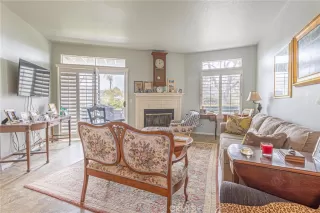 Photo #6: OC23060099 Listing 