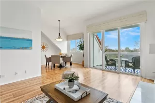 Photo #3: OC23060230 Listing