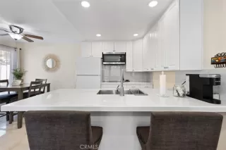 Photo #5: OC23060318 Listing