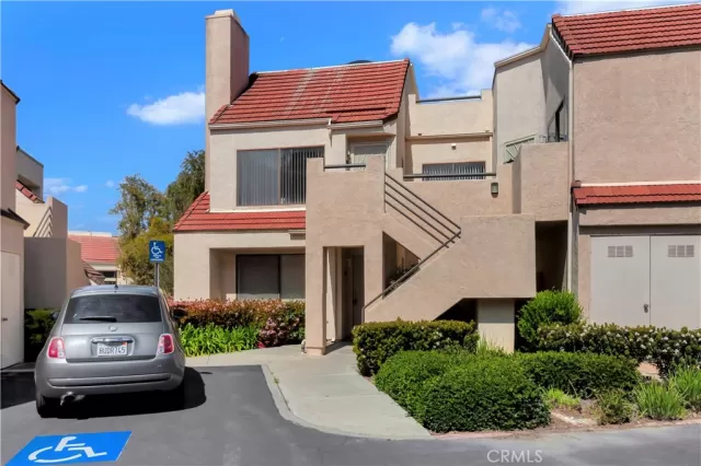 MLS: OC23060379 Condo For Sale