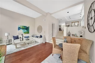 Photo #4: OC23060748 Listing 