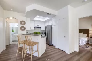 Photo #3: OC23060885 Listing 