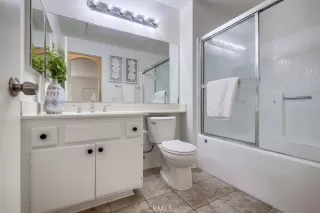 Photo #5: OC23060885 Listing 