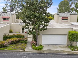 Photo #2: OC23061028 Listing