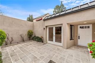 Photo #5: OC23061028 Listing