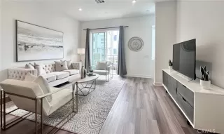 Photo #5: OC23061077 Listing 