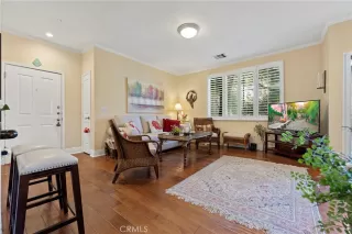 Photo #3: OC23061090 Listing 