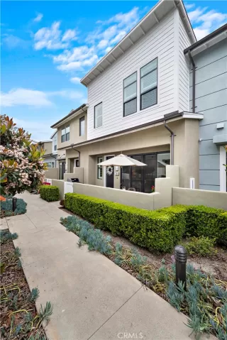 Photo #6: OC23061303 Listing 