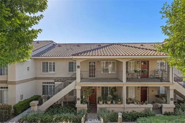 MLS: OC23061313 Condo For Sale