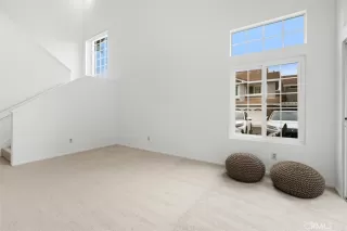 Photo #5: OC23061424 Listing 