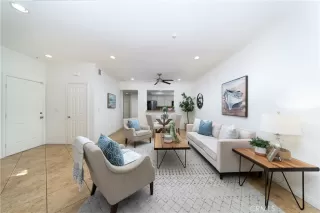 Photo #6: OC23061506 Listing