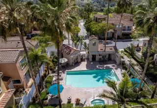 Photo #2: OC23061580 Listing 