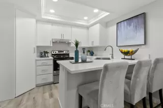 Photo #5: OC23061979 Listing