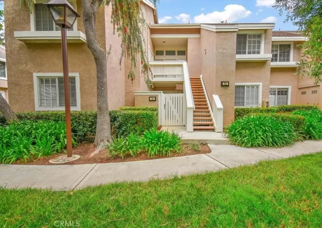 MLS: OC23062628 Condo For Sale