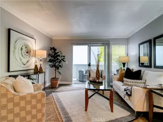 Photo #1: OC23063028 Listing 