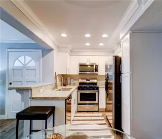 Photo #2: OC23063028 Listing 