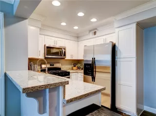 Photo #5: OC23063028 Listing 