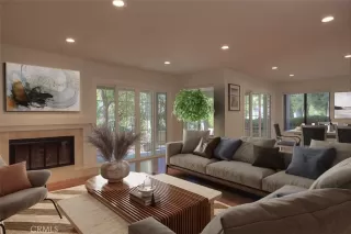 Photo #2: OC23063051 Listing