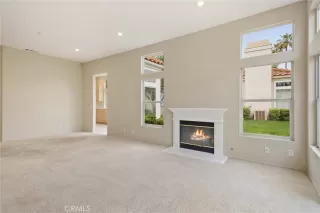 Photo #5: OC23063297 Listing