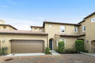 Photo #2: OC23063635 Listing 