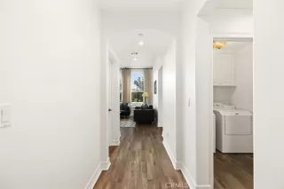 Photo #4: OC23063635 Listing 