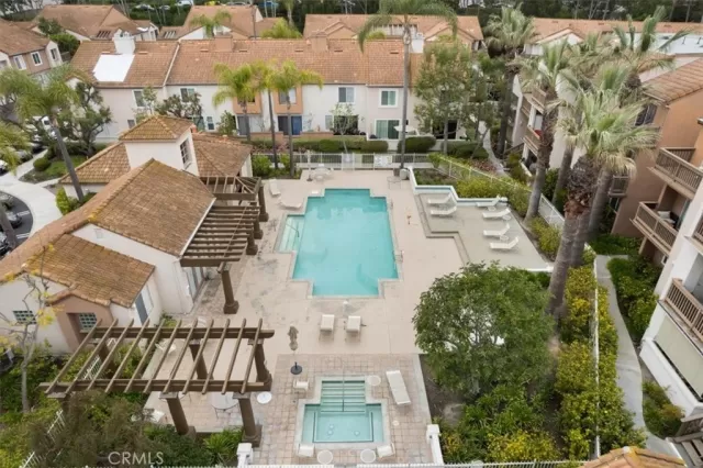 MLS: OC23063645 Condo For Sale