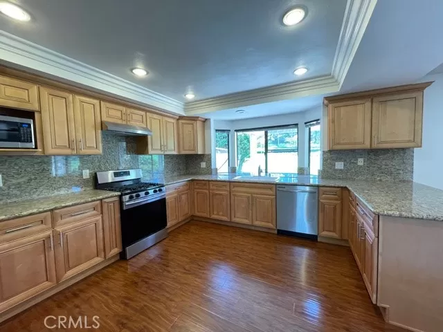 MLS: OC23063654 Condo For Sale