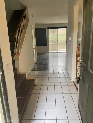 Photo #4: OC23064419 Listing