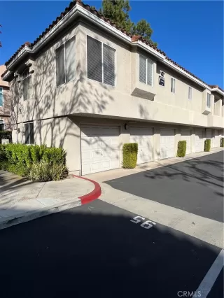 Photo #4: OC23065086 Listing