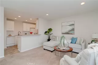 Photo #1: OC23065103 Listing 