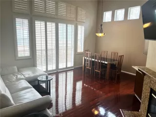 Photo #4: OC23065276 Listing 