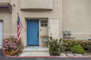 Photo #1: OC23065327 Listing