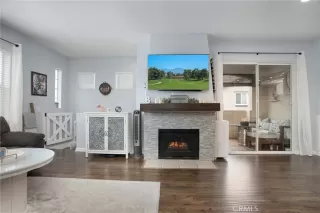 Photo #5: OC23065327 Listing