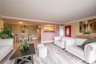 Photo #4: OC23066237 Listing