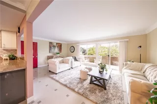 Photo #5: OC23066237 Listing