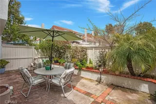 Photo #2: OC23066282 Listing 