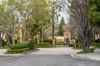 Photo #3: OC23066493 Listing