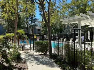 Photo #3: OC23066588 Listing 