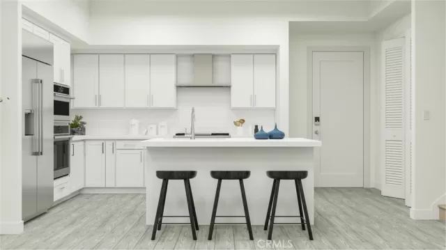 MLS: OC23067208 Condo For Sale