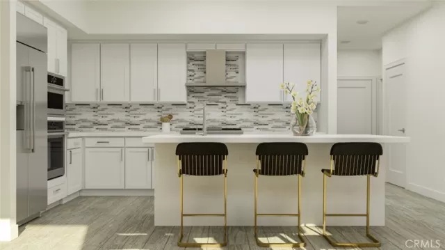 MLS: OC23067219 Condo For Sale