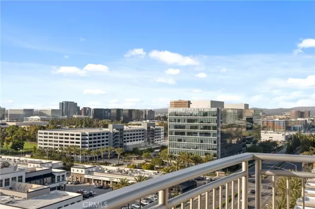 MLS: OC23067735 Condo For Sale