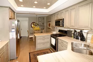 Photo #3: OC23067785 Listing 