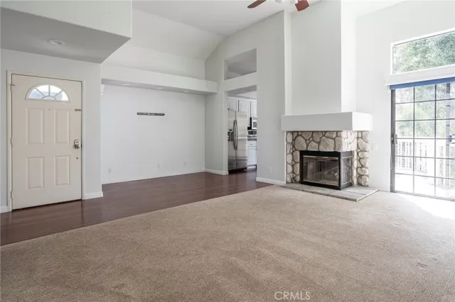MLS: OC23068038 Condo For Sale